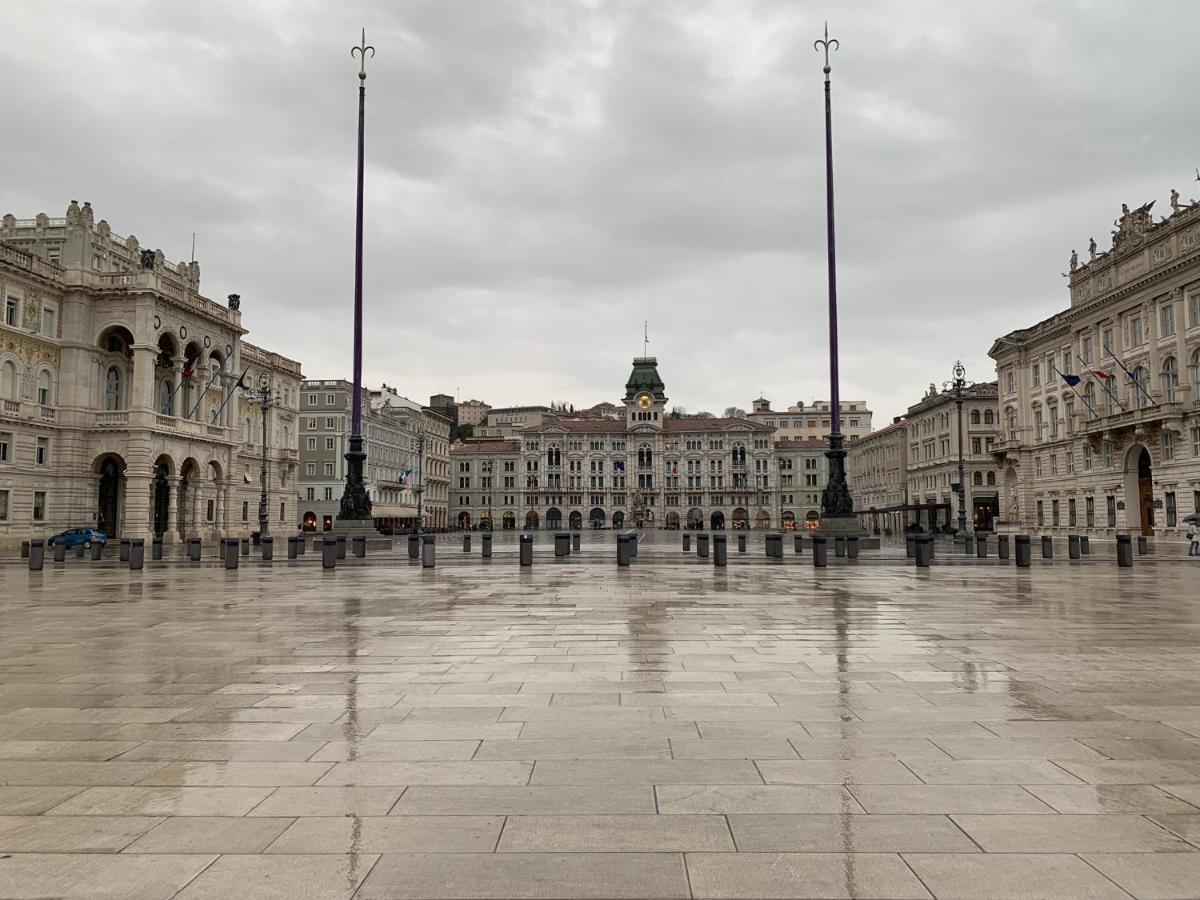 Appartement Locazione Turistica Susana à Trieste Extérieur photo